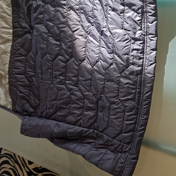 CDW Unstoppable Men's Vest - Picture 12 of 12